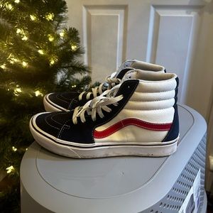 Vans Sk8-Hi Shoe